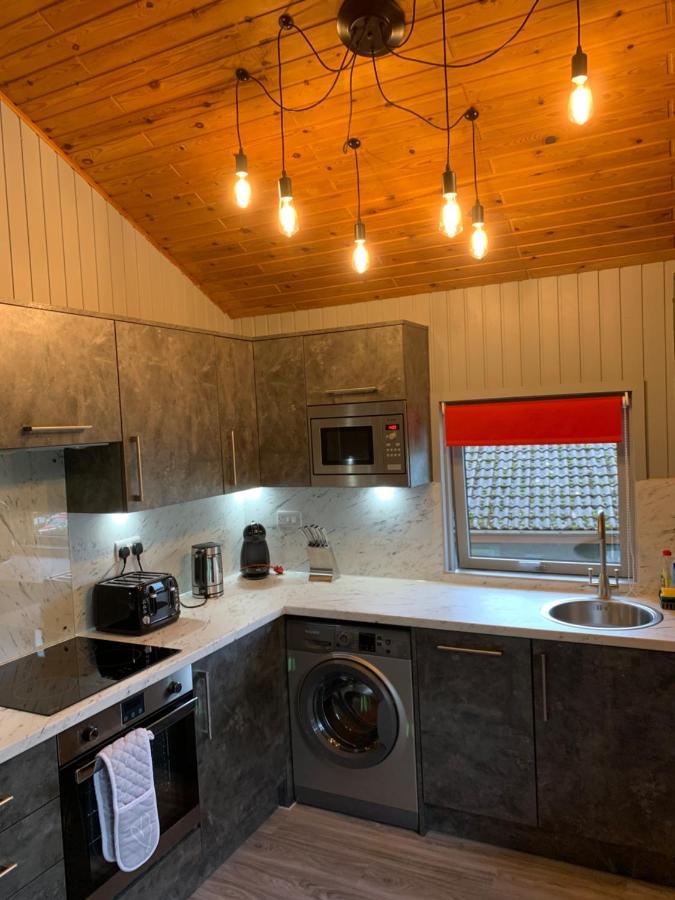 Milton Bay Luxury Lodge Wrapped In Exceptional Scenery Morenish المظهر الخارجي الصورة